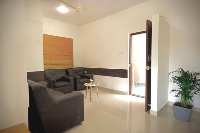 Airport Bliss Boutique Hotel Yelahanka Exterior foto